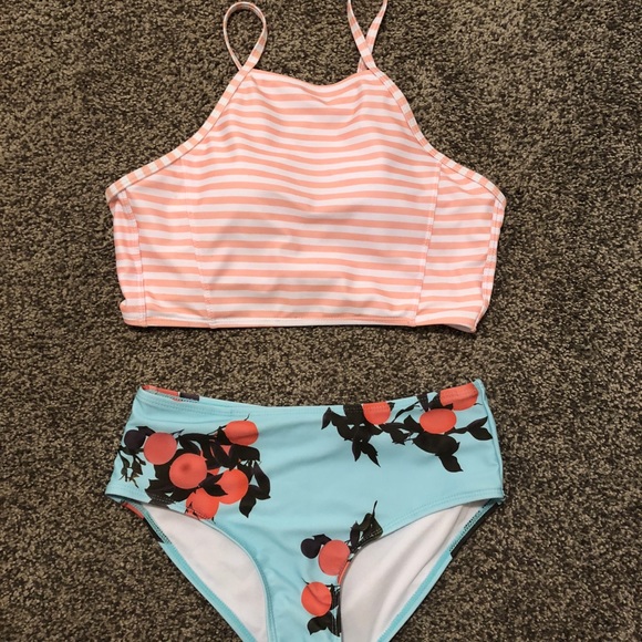 Two piece swim suit. Size small. - Picture 1 of 4